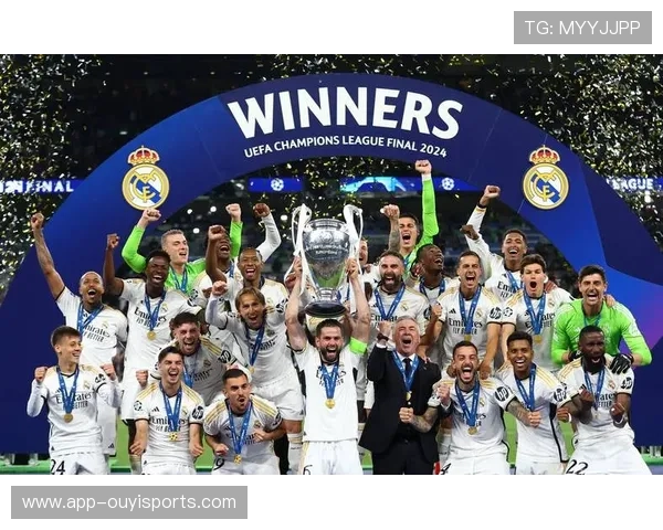 阿森纳欧冠主场氛围热烈 球迷助威激发激情共赴巅峰 阿森纳欧冠主场氛围热烈 球迷助威激发激情共赴巅峰