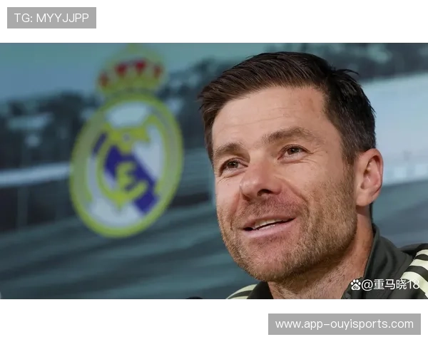 皇马新帅阿隆索三后卫体系遭遇质疑，防守漏洞频现